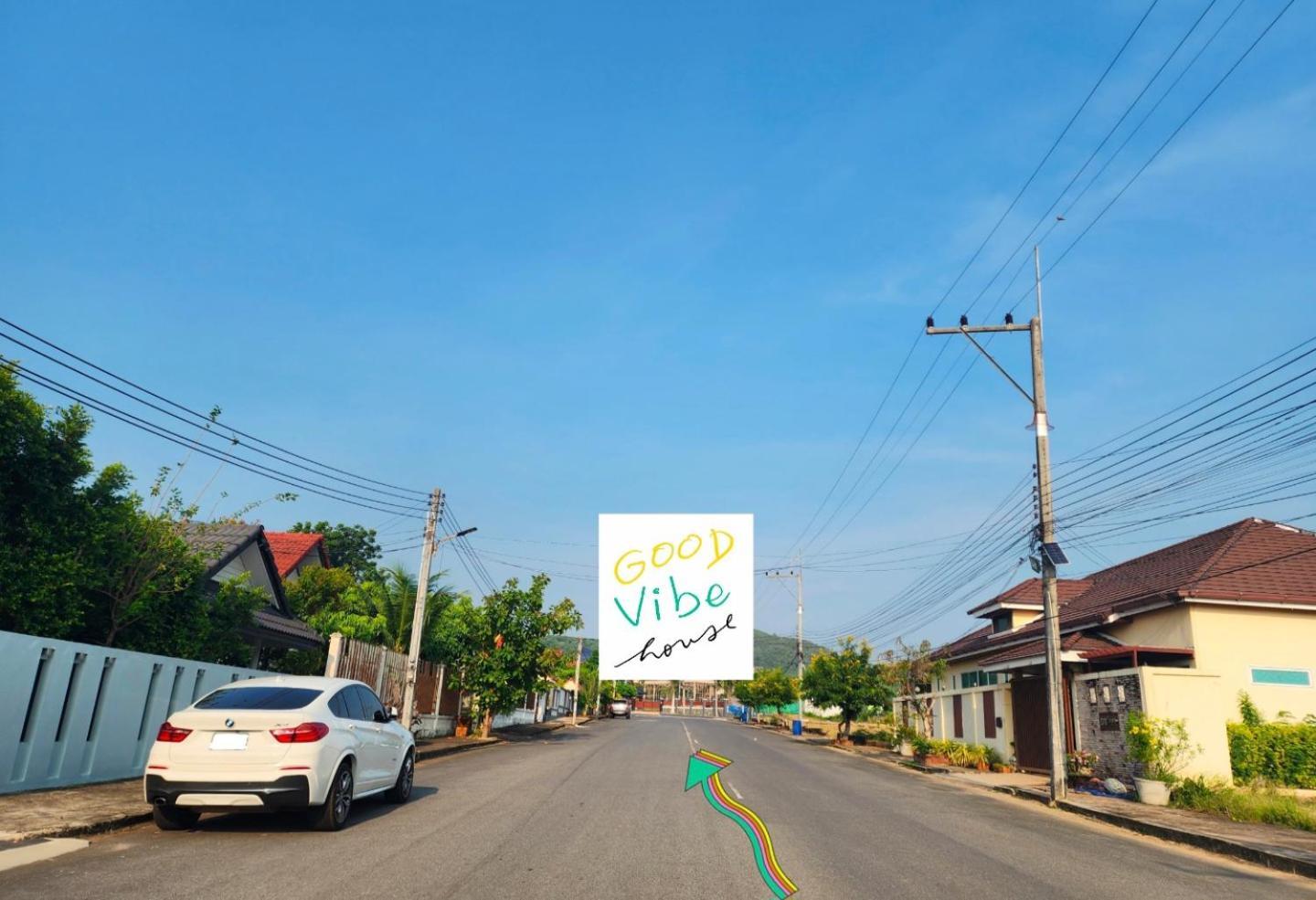 Good Vibe House Sattahip Villa Bagian luar foto