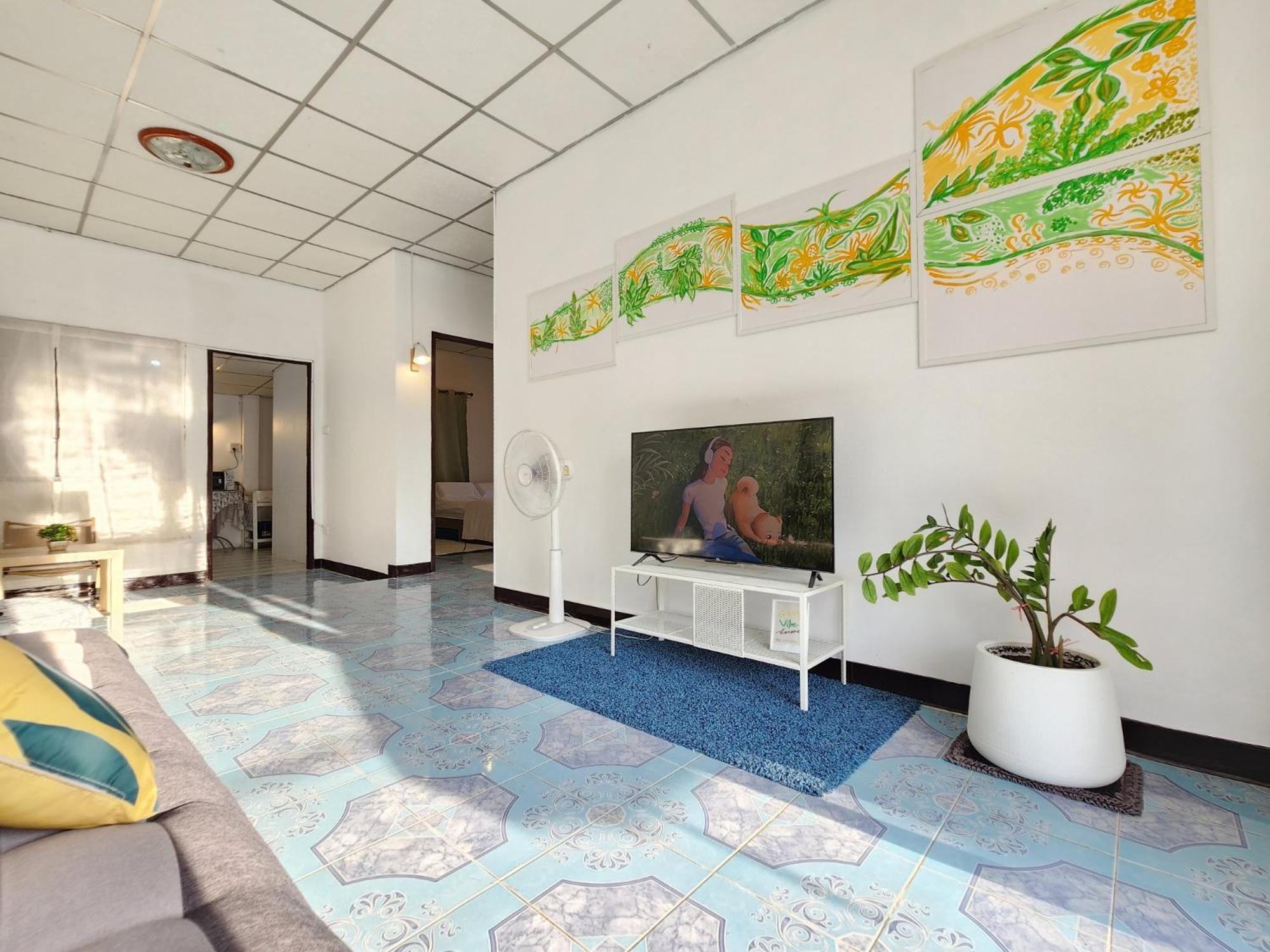 Good Vibe House Sattahip Villa Bagian luar foto